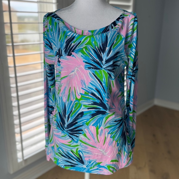 Lilly Pulitzer Boatneck Floral Top With Gold Button Accented Sleeves Size Large - Picture 1 of 7